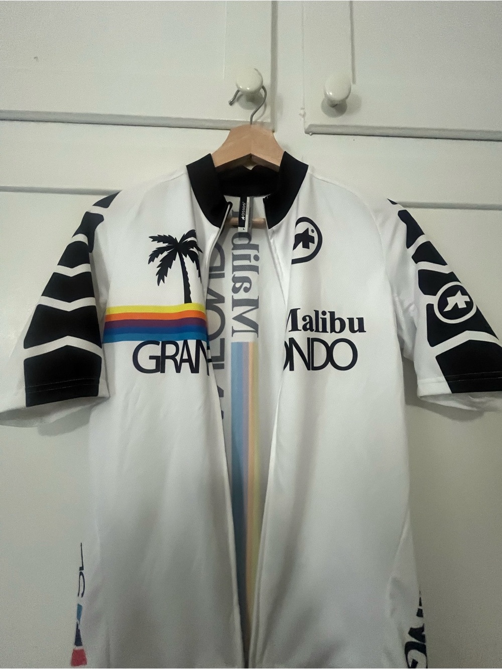 Assos Malibu GranFondo Cycling Jersey Large NWOT Road Bike Full Zip Romania - Picture 6 of 7